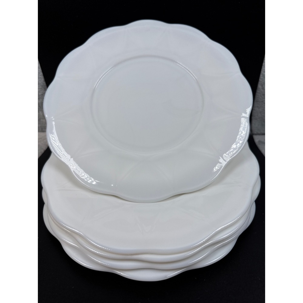 Hazel-Atlas Newport Hairpin White Milk Glass Luncheon Salad Plates Set of 5 8.5